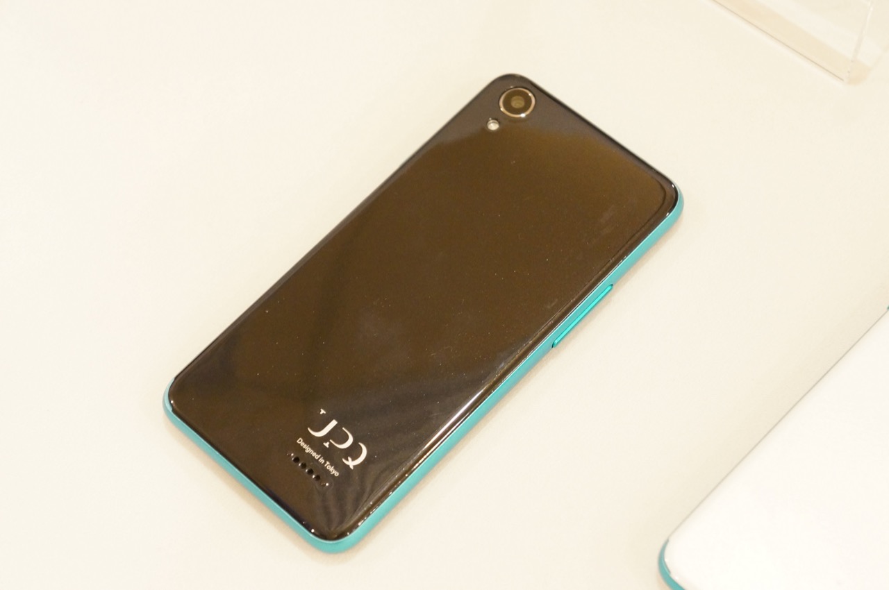 14,500円で販売、Android 5.1搭載のSIMフリー格安スマホ「UPQ Phone A01」