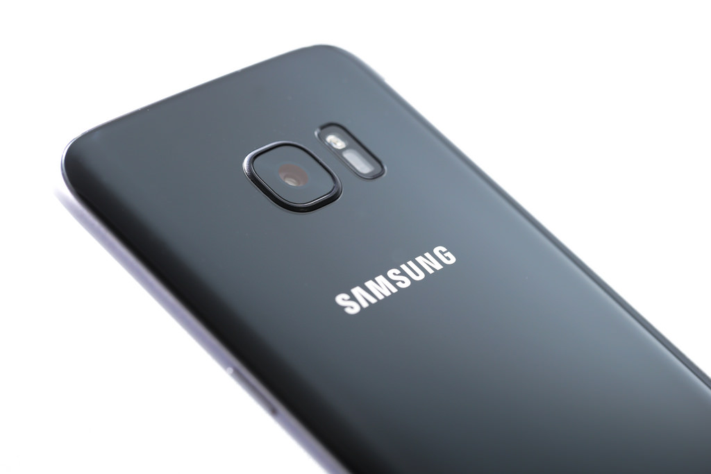ドコモ2016夏モデル Galaxy S7 edge SC-02Hが5月中旬発売