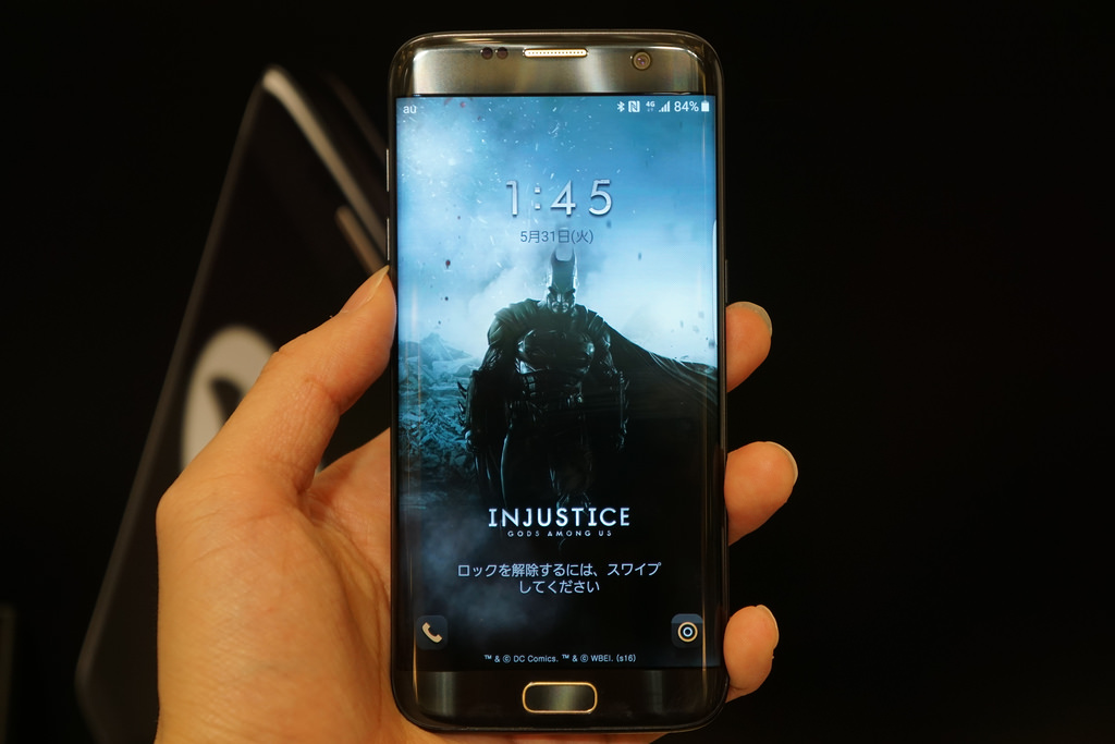 100台限定バットマンモデル Galaxy S7 Edge Injustice Edition フォトレビュー