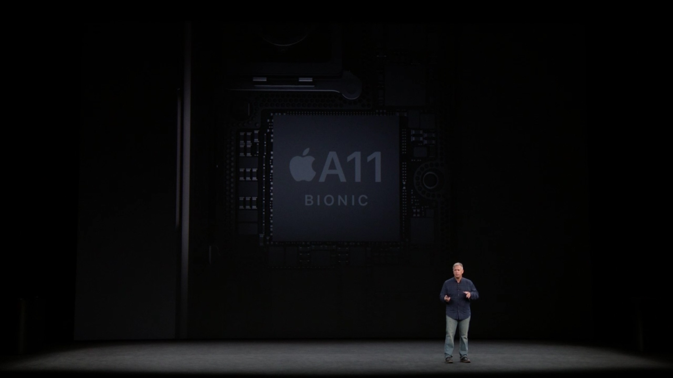「iPhone X」の新機能、最もパワフルな「A11 Bionic」
