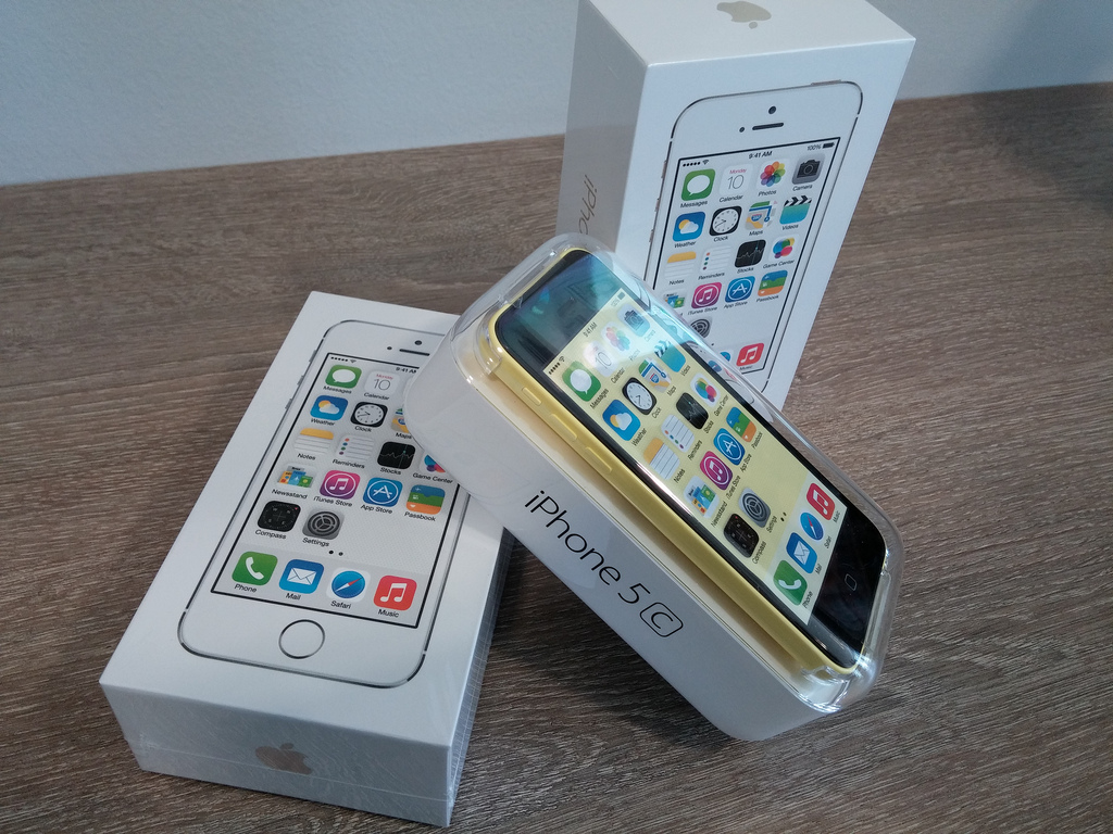 iPhone 5sが米の全キャリアで売り上げトップに!iPhone 5cもトップ3にランクイン