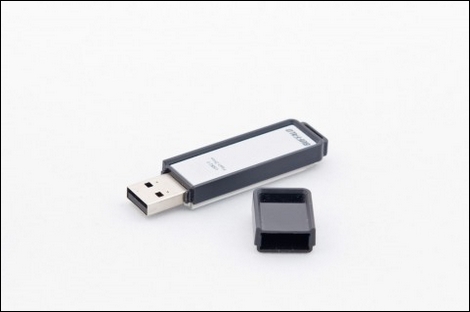 NTTドコモ、L-02AがFCCを通過。USBタイプ?