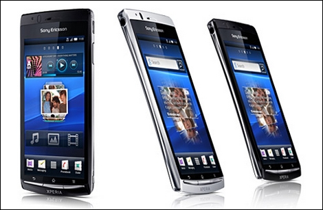 今日は「Xperia arc」と「MEDIAS N-04C」の予約開始日!