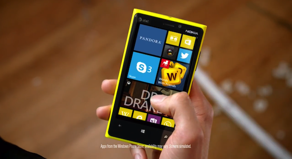 iPhoneとGALAXYを挑発するWindows PhoneのCMが話題に!