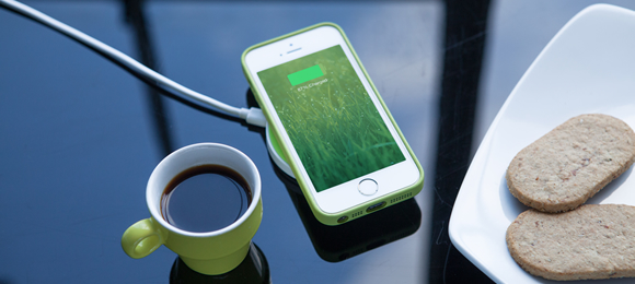 良いような!悪いような・・・iPhoneをワイヤレス充電に対応させる「iQi Mobile」を紹介!