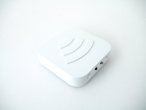 iPhoneを使って外出先からエアコンやテレビなどの家電を操作できる「IRKit」が発売!→即完売