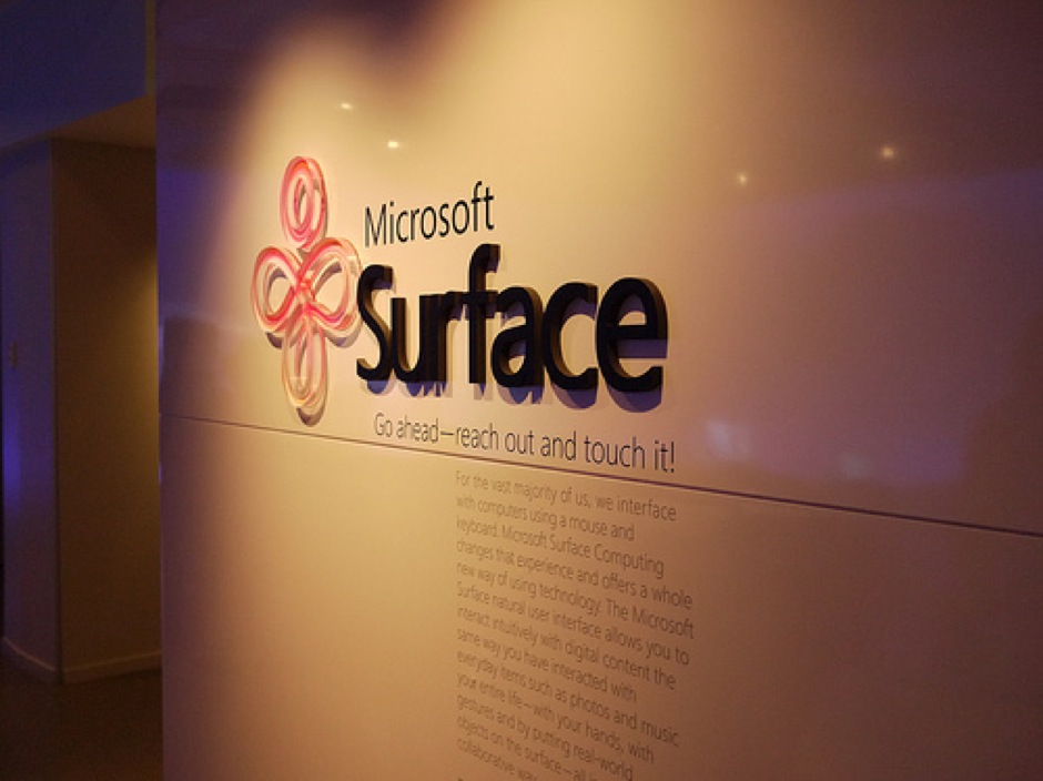 Surface RT、日本で3月下旬に発売へ!本日13時より発表会見を開催 Surface RT、日本で3月下旬に発売へ!本日13時より発表会見を開催
