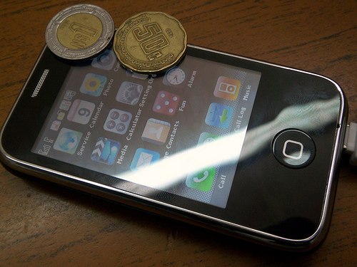 廉価版のiPhoneは「iPhone mini」に?