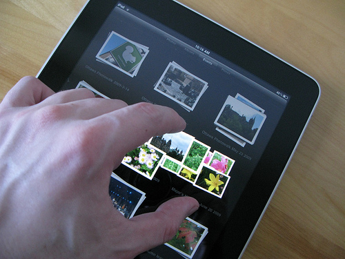 Appleのピンチズーム特許にも無効の仮判断が下る!825億円請求の対サムスン訴訟にも影響か。