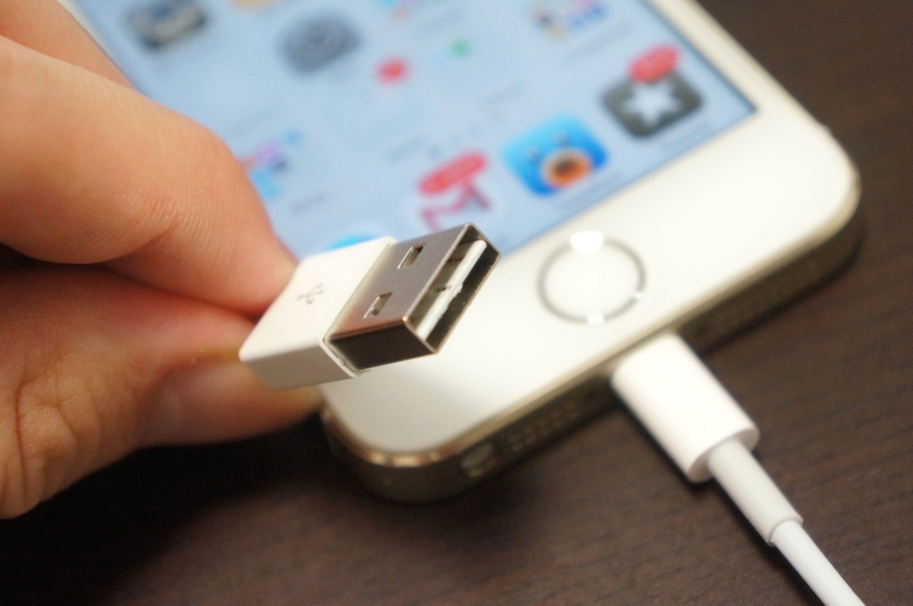 リバーシブル対応のLightningケーブルはホントに存在するかもしれない