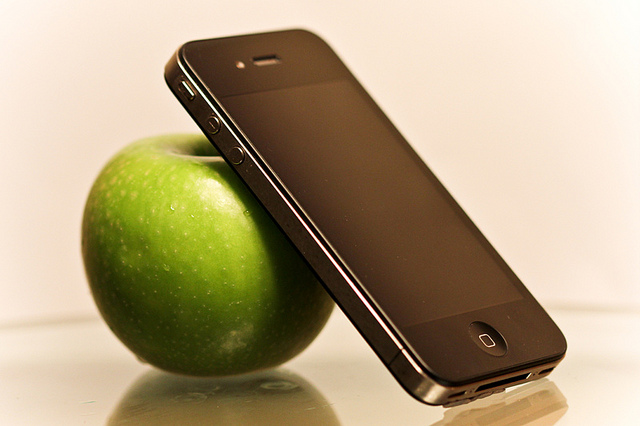 ネットでiPhone2台を購入→青りんご2個が届く事件が発生!