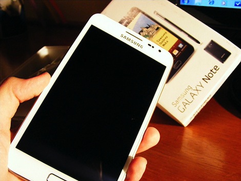 「GALAXY Note2」のイベント用画像がリーク。スペックもまとめてみた。
