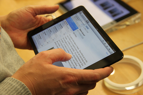 iPadを持っている人の7割がiPhoneも持っているらしい!