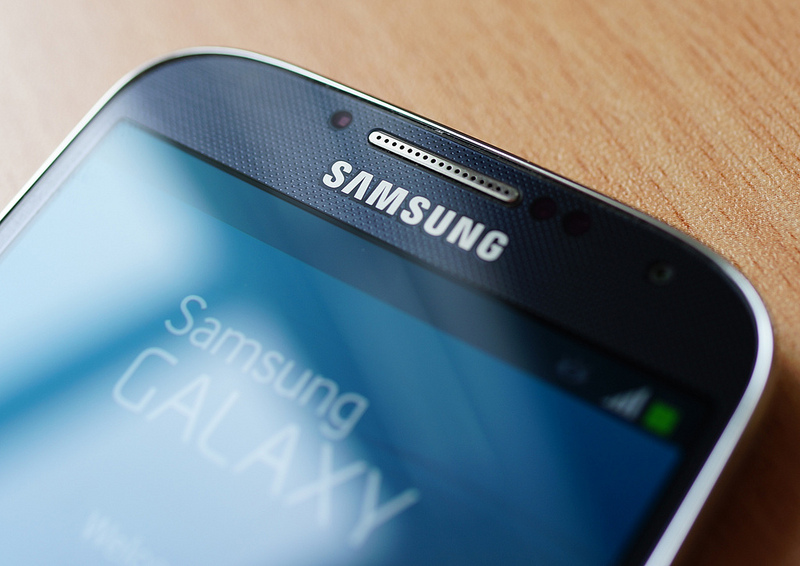 ドコモの2013年夏モデル「GALAXY S4 SC-04E」は防水と防塵に対応!?