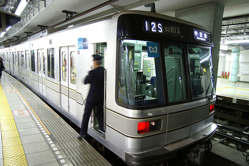 ついにクルーっ!3月21日正午から東京メトロ全線で携帯電話の利用が可能に!