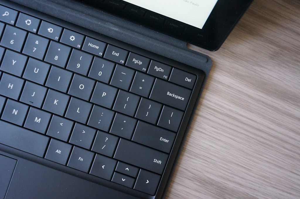 マイクロソフト、本日23時にSurface 2の発表イベントを開催!