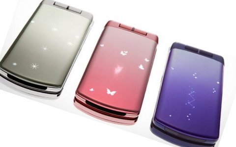 SO704iが7月13日に発売。