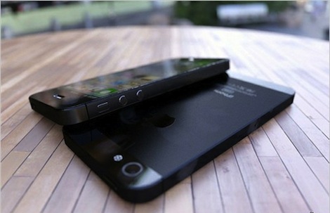 9.3mm→7.6mm?iPhone5は極薄になるかもしれない。