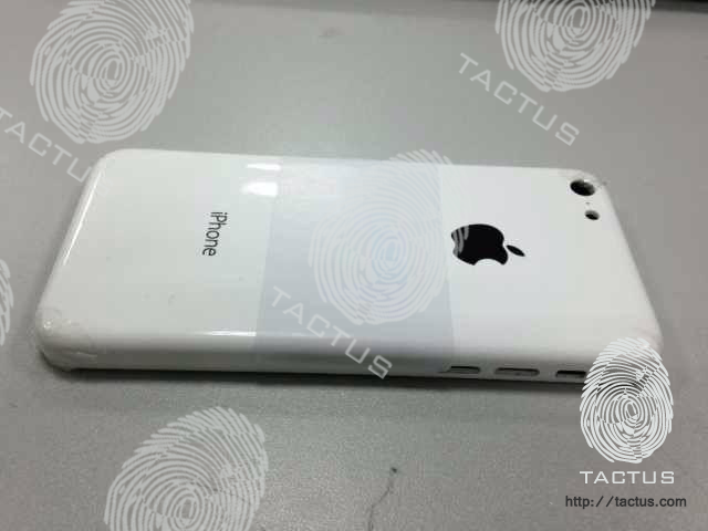 カッコよい!廉価版iPhoneの画像がリークも偽造の可能性大。