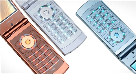 N-02A - N906iμのスペックアップモデル。