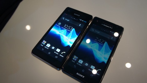 NTTドコモの2012年冬モデル「SO-01E」がFCCを通過。