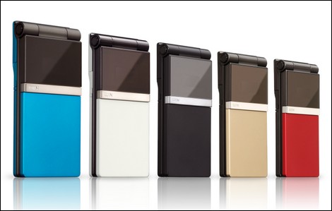 au、有機EL×ワンセグケータイ「W61P」を発売。